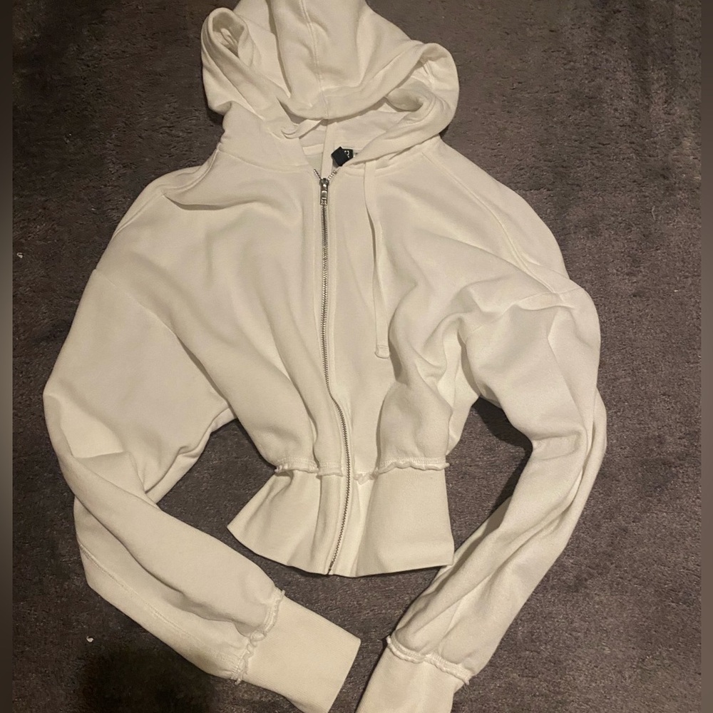 white crop zip up jacket
